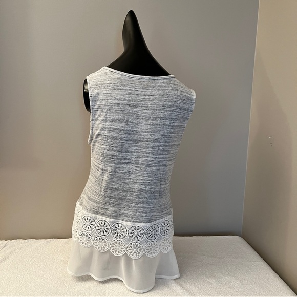 Anthropologie W5 Grey White Lace Layered Tank Sz S - Picture 9 of 9
